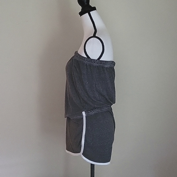 💥HOST PICK💥 Spiritual Gangster romper - Picture 7 of 13